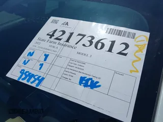 2022 Tesla Model 3 Long Range z VIN 5YJ3E1EB9NF113601, wystawiony jako IAAI lot #42173612 z przebiegiem 95 454 mil mil oraz . Historia ofert i sprzedaży dostępna na DreamBid. Obrazek 19.
