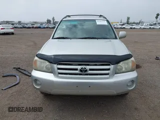2005 Toyota Highlander z VIN JTEEP21A050123515, wystawiony jako IAAI lot #42262337 z przebiegiem 215 443 mil mil oraz . Historia ofert i sprzedaży dostępna na DreamBid. Obrazek 13.