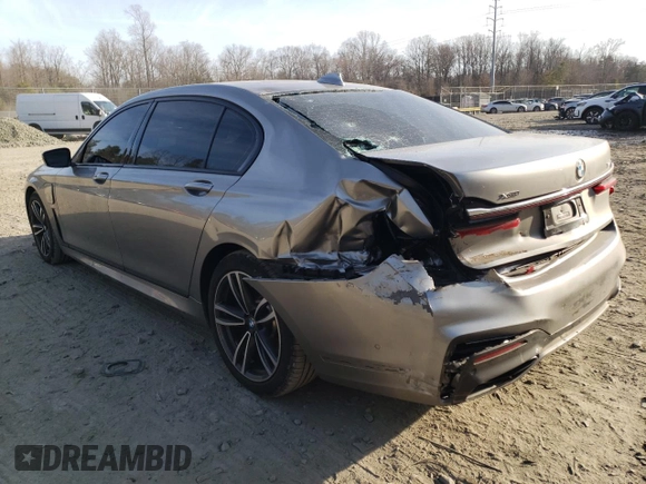 2020 BMW 7 Series z VIN WBA7W4C07LCD18314, wystawiony jako Copart lot #43724774 z przebiegiem 25 873 mil mil oraz . Historia ofert i sprzedaży dostępna na DreamBid. Obrazek 2.