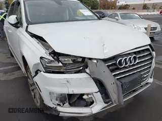 2017 Audi Q7 Premium Plus with VIN WA1LAAF70HD030635, listed as a IAAI auction lot 37987370 with 65,923 mi miles. Bid and sale history available at carsss.com. Image 6.