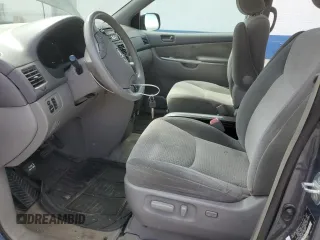 2008 Toyota Sienna CE with VIN 5TDZK23C08S127178, listed as a Copart auction lot 54060145 with 317,196 mi miles and Clean Title. Bid and sale history available at carsss.com. Image 7.