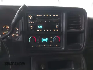 2005 Chevrolet Silverado 1500 LT with VIN 2GCEK13T651359294, listed as a IAAI auction lot 41863789 with 174,291 mi miles and . Bid and sale history available at DreamBid. Image 17.