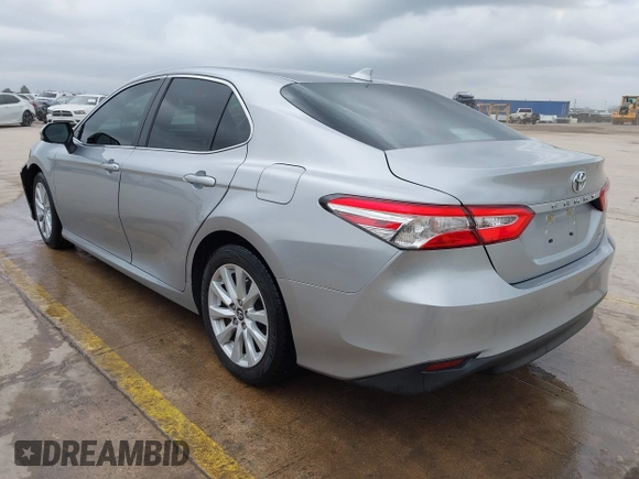 2020 Toyota Camry LE with VIN 4T1C11AK2LU904246, listed as a IAAI auction lot 41609062 with 79,856 mi miles. Bid and sale history available at carsss.com. Image 3.