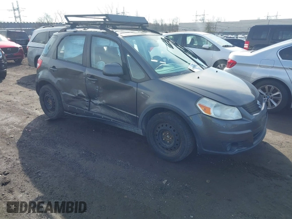2012 Suzuki SX4 Crossover with VIN JS2YB5A34C6303762, listed as a IAAI auction lot 41840102 with 118,325 mi miles and . Bid and sale history available at carsss.com. Image 1.