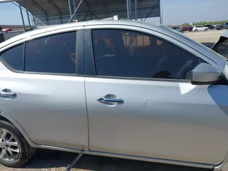 2016 Nissan Versa SV z VIN 3N1CN7AP6GL830257, wystawiony jako IAAI lot #41866021 z przebiegiem 129 051 mil mil oraz . Historia ofert i sprzedaży dostępna na DreamBid. Obrazek 14.