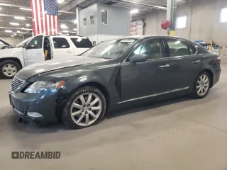 2007 Lexus LS 460 z VIN JTHBL46F075009165, wystawiony jako Copart lot #56153045 z przebiegiem 222 580 mil mil oraz Szkoda całkowita • Salvage title. Historia ofert i sprzedaży dostępna na DreamBid. Obrazek 1.