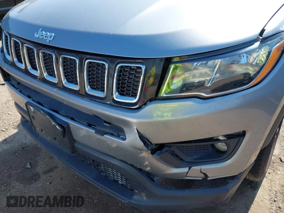 2017 Jeep Compass Latitude with VIN 3C4NJDBB4HT629073, listed as a IAAI auction lot 42231146 with 155,978 mi miles and . Bid and sale history available at DreamBid. Image 6.