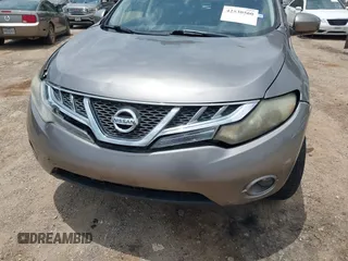 2009 Nissan Murano LE z VIN JN8AZ18W79W151778, wystawiony jako IAAI lot #42530560 z przebiegiem 157 393 mil mil oraz . Historia ofert i sprzedaży dostępna na DreamBid. Obrazek 6.