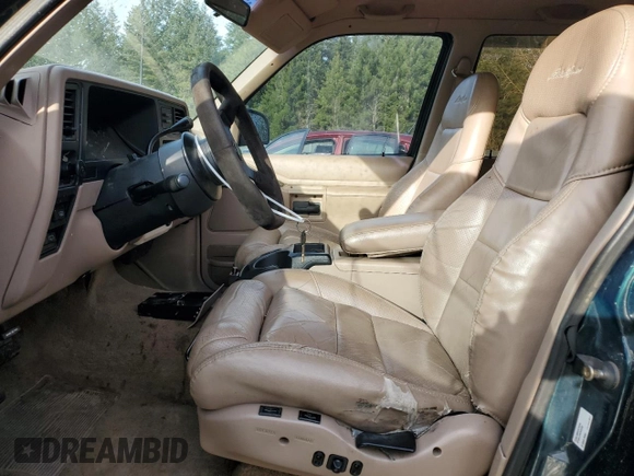 1992 Ford Explorer Eddie Bauer with VIN 1FMDU34X1NUB84827, listed as a Copart auction lot 86973574 with 73,452 mi miles and Salvage title. Bid and sale history available at DreamBid. Image 7.