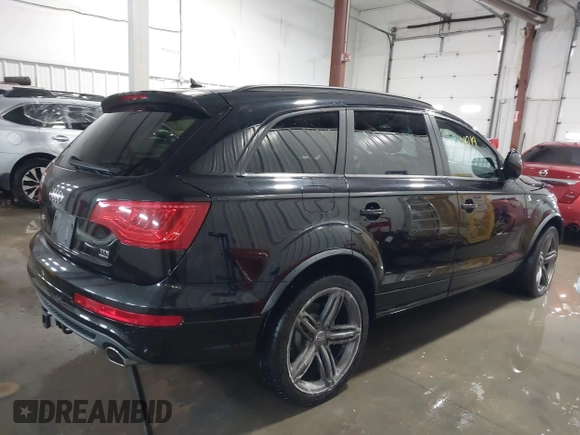 2015 Audi Q7 3.0L TDI Prestige with VIN WA1WMAFE5FD016231, listed as a IAAI auction lot 41221219 with 108,632 mi miles. Bid and sale history available at carsss.com. Image 14.