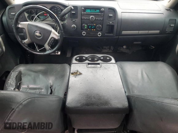 2007 Chevrolet Silverado 1500 1LT with VIN 1GCEK19047Z562949, listed as a Copart auction lot 52038545 with 266,966 mi miles and Salvage Title. Bid and sale history available at DreamBid. Image 8.