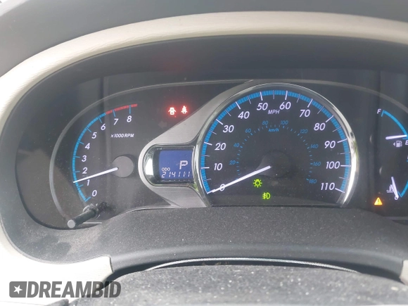2013 Toyota Sienna XLE AAS with VIN 5TDYK3DC8DS401561, listed as a IAAI auction lot 41990044 with 214,111 mi miles and . Bid and sale history available at DreamBid. Image 7.