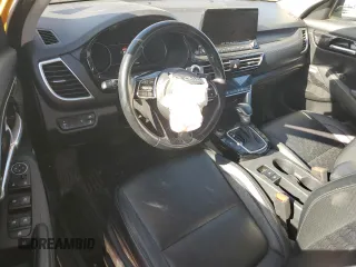 2021 Kia Seltos SX z VIN KNDETCA22M7054427, wystawiony jako Copart lot #56819495 z przebiegiem 93 904 mil mil oraz Szkoda całkowita • Salvage title. Historia ofert i sprzedaży dostępna na DreamBid. Obrazek 8.