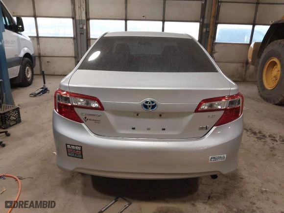 2013 Toyota Camry Hybrid LE with VIN 4T1BD1FK4DU065214, listed as a IAAI auction lot 41541824 with 100,866 mi miles. Bid and sale history available at carsss.com. Image 15.