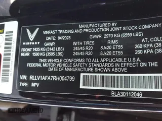 2024 VinFast VF 8 Plus z VIN RLLV1AFA7RH004799, wystawiony jako IAAI lot #41474826 z przebiegiem Nie podano mil oraz . Historia ofert i sprzedaży dostępna na DreamBid. Obrazek 9.