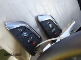 2021 BMW 3 Series 330i с VIN WBA5R1C03MFK81966, выставлен на аукционе IAAI как лот 42483816 с пробегом 50 176 миль миль и . История ставок и продаж доступна на DreamBid. Изображение 11.