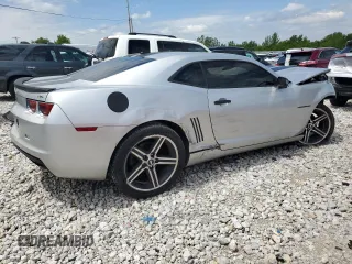 2011 Chevrolet Camaro 1LT z VIN 2G1FB1ED8B9168038, wystawiony jako Copart lot #58329815 z przebiegiem 121 889 mil mil oraz Czysty tytuł • Clean title. Historia ofert i sprzedaży dostępna na DreamBid. Obrazek 3.