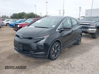 2023 Chevrolet Bolt EV 2LT z VIN 1G1FX6S02P4143467, wystawiony jako IAAI lot #41607322 z przebiegiem 95 398 mil mil oraz . Historia ofert i sprzedaży dostępna na DreamBid. Obrazek 19.