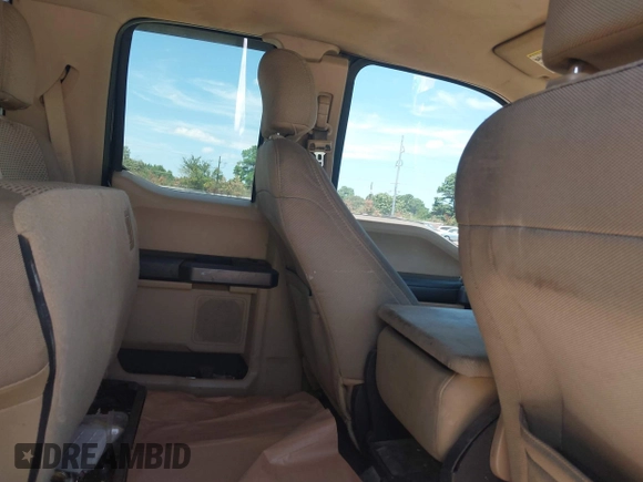 2015 Ford F-150 XL with VIN 1FTEX1CP6FKE15806, listed as a IAAI auction lot 42786772 with 265,485 mi miles and . Bid and sale history available at DreamBid. Image 8.