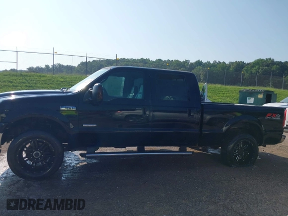 2006 Ford F-250 XL with VIN 1FTSW21P06EA49113, listed as a IAAI auction lot 42601741 with 438,074 mi miles and . Bid and sale history available at DreamBid. Image 14.