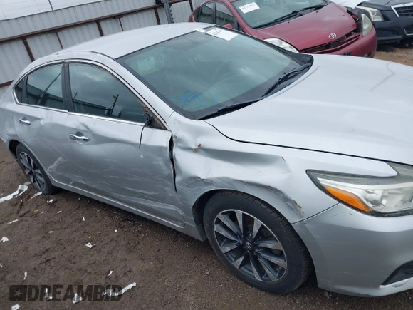 2016 Nissan Altima SR with VIN 1N4AL3AP9GC197161, listed as a IAAI auction lot 42147833 with 135,700 mi miles and . Bid and sale history available at DreamBid. Image 6.