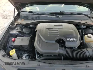 2018 Chrysler 300 Touring L с VIN 2C3CCAAG1JH204023, выставлен на аукционе Copart как лот 70020735 с пробегом 68 827 миль миль и Списание • Salvage title. История ставок и продаж доступна на DreamBid. Изображение 15.