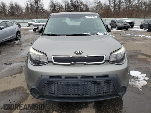 2015 Kia Soul with VIN KNDJN2A2XF7159738, listed as a Copart auction lot 44643055 with 107,285 mi miles and Clean Title. Bid and sale history available at DreamBid. Image 5.