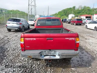 2003 Toyota Tacoma with VIN 5TEWN72N63Z196219, listed as a IAAI auction lot 42196049 with 137,102 mi miles. Bid and sale history available at carsss.com. Image 16.