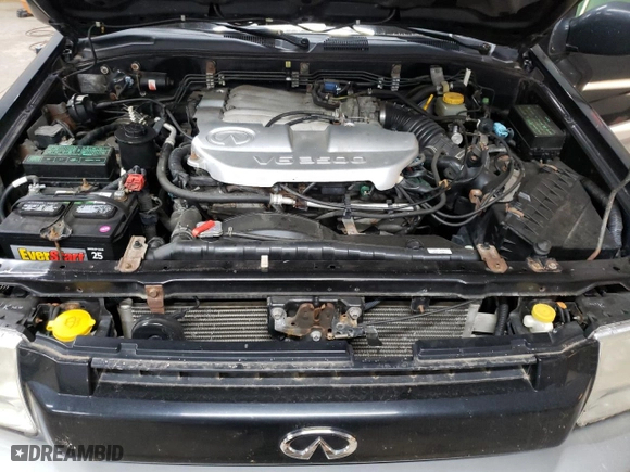 2001 Infiniti QX4 Luxury with VIN JNRDR09Y91W221031, listed as a Copart auction lot 74231354 with 155653 miles and Clean Title. Bid and sale history available at carsss.com. Image 12.