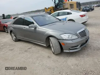 2012 Mercedes-Benz S 550 z VIN WDDNG9EB2CA436045, wystawiony jako Copart lot #51347125 z przebiegiem 125 107 mil mil oraz Szkoda całkowita • Salvage title. Historia ofert i sprzedaży dostępna na DreamBid. Obrazek 4.