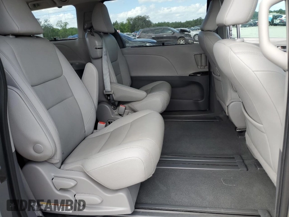 2020 Toyota Sienna XLE Auto Access Seat with VIN 5TDYZ3DC1LS074169, listed as a Copart auction lot 51479815 with 74,551 mi miles and Salvage Title. Bid and sale history available at DreamBid. Image 12.