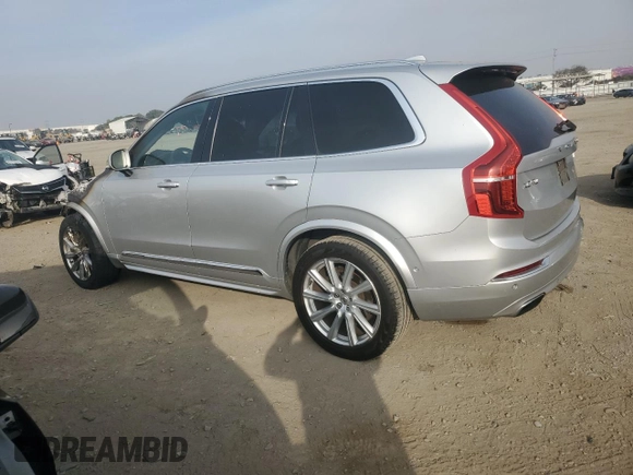 2016 Volvo XC90 T6 Inscription z VIN YV4A22PL4G1024751, wystawiony jako Copart lot #87073174 z przebiegiem Nie podano mil oraz Szkoda całkowita • Salvage title. Historia ofert i sprzedaży dostępna na DreamBid. Obrazek 2.