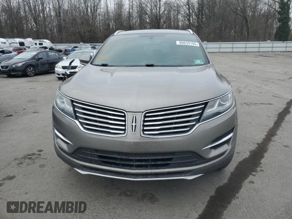 2017 Lincoln MKC Premiere with VIN 5LMCJ1D90HUL14897, listed as a Copart auction lot 88659105 with 45,837 mi miles and Salvage Title. Bid and sale history available at DreamBid. Image 5.