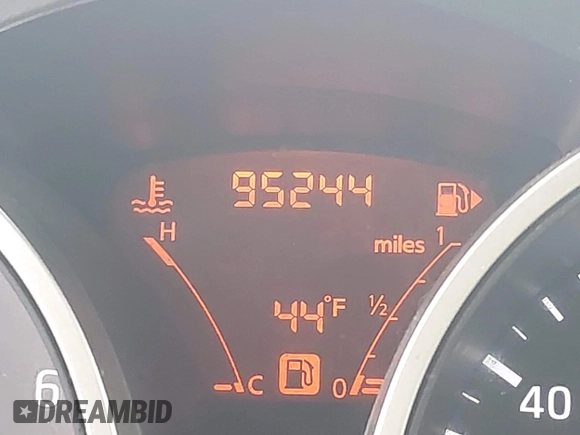 2012 Nissan Juke SL with VIN JN8AF5MVXCT124578, listed as a IAAI auction lot 41590595 with 95,244 mi miles. Bid and sale history available at carsss.com. Image 15.