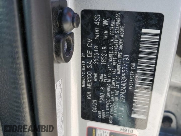 2023 Kia Rio LX z VIN 3KPA24AD3PE577193, wystawiony jako Copart lot #50104585 z przebiegiem 55 046 mil mil oraz Szkoda całkowita • Salvage title. Historia ofert i sprzedaży dostępna na DreamBid. Obrazek 14.
