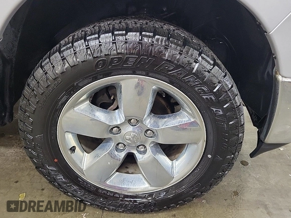 2013 Ram 1500 SLT z VIN 1C6RR7GT8DS695903, wystawiony jako IAAI lot #42557303 z przebiegiem 111 147 mil mil oraz . Historia ofert i sprzedaży dostępna na DreamBid. Obrazek 37.