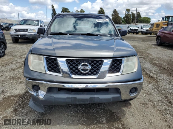 2007 Nissan Frontier SE z VIN 1N6AD06U77C418922, wystawiony jako Copart lot #56603015 z przebiegiem 354 484 mil mil oraz Szkoda całkowita • Salvage title. Historia ofert i sprzedaży dostępna na DreamBid. Obrazek 5.