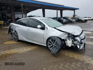 2017 Toyota Prius Two with VIN JTDKBRFU7H3566152, listed as a Copart auction lot 48227095 with 102,768 mi miles and Salvage Title. Bid and sale history available at DreamBid. Image 4.