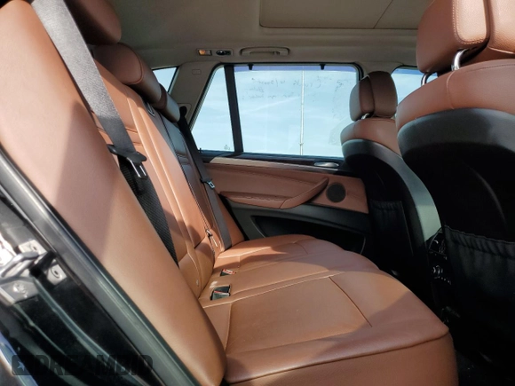 2013 BMW X5 xDrive35i z VIN 5UXZV4C56D0B24871, wystawiony jako Copart lot #55187185 z przebiegiem 141 533 mil mil oraz Czysty tytuł • Clean title. Historia ofert i sprzedaży dostępna na DreamBid. Obrazek 11.