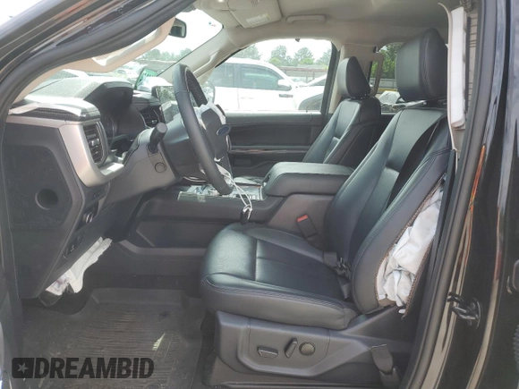 2024 Ford Expedition XLT with VIN 1FMJU1H81REA55710, listed as a Copart auction lot 56927215 with 16,072 mi miles and Salvage title. Bid and sale history available at DreamBid. Image 7.