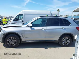 2014 BMW X5 sDrive35i with VIN 5UXKR2C54E0H31217, listed as a IAAI auction lot 41881021 with 163,492 mi miles. Bid and sale history available at carsss.com. Image 14.
