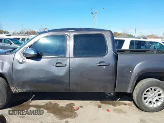 2011 GMC Sierra 1500 with VIN 3GTP1WE24BG206137, listed as a IAAI auction lot 41358812 with Not Provided miles and . Bid and sale history available at DreamBid. Image 15.