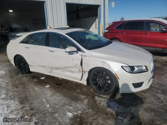 2020 Lincoln MKZ Reserve with VIN 3LN6L5F98LR619949, listed as a Copart auction lot 45690265 with 35,400 mi miles and Salvage Title. Bid and sale history available at carsss.com. Image 4.