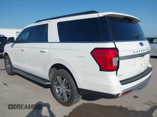 2023 Ford Expedition Max XLT z VIN 1FMJK1H82PEA62734, wystawiony jako IAAI lot #42075156 z przebiegiem 23 926 mil mil oraz . Historia ofert i sprzedaży dostępna na DreamBid. Obrazek 3.