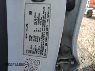 2022 Tesla Model 3 z VIN 5YJ3E1EA8NF348174, wystawiony jako Copart lot #53757025 z przebiegiem 38 722 mil mil oraz Nie do naprawy • Non repairable. Historia ofert i sprzedaży dostępna na DreamBid. Obrazek 12.