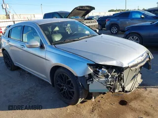 2012 Chrysler 200 S with VIN 1C3CCBHGXCN188538, listed as a IAAI auction lot 41085313 with 107,002 mi miles and . Bid and sale history available at DreamBid. Image 1.