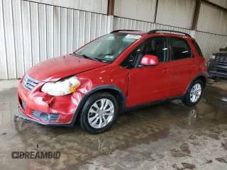2013 Suzuki SX4 Crossover z VIN JS2YB5A38D6100035, wystawiony jako Copart lot #59970015 z przebiegiem 119 995 mil mil oraz Szkoda całkowita • Salvage title. Historia ofert i sprzedaży dostępna na DreamBid. Obrazek 1.