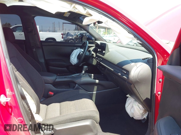 2024 Honda HR-V Sport with VIN 3CZRZ2H53RM728067, listed as a IAAI auction lot 42139736 with 24,451 mi miles and . Bid and sale history available at DreamBid. Image 5.
