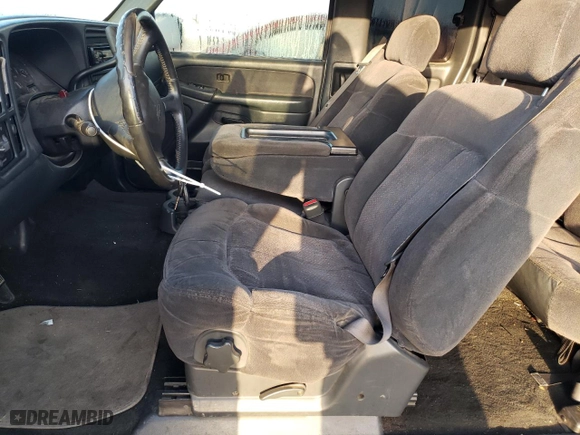 2001 Chevrolet Silverado 1500 LS with VIN 2GCEC19V111161934, listed as a Copart auction lot 50040535 with 243,694 mi miles and Salvage Title. Bid and sale history available at carsss.com. Image 7.