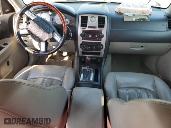 2006 Chrysler 300 C with VIN 2C3KA63H86H353248, listed as a Copart auction lot 52262875 with 138,281 mi miles and Salvage Title. Bid and sale history available at carsss.com. Image 8.